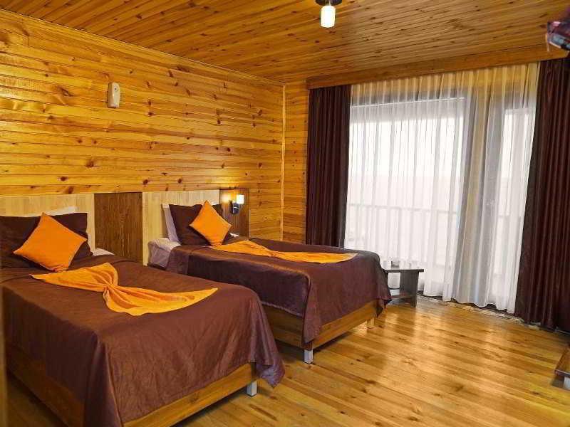 Legend Hotel Riva Buitenkant foto