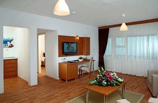 Legend Hotel Riva Buitenkant foto