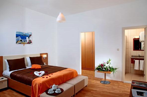 Legend Hotel Riva Buitenkant foto